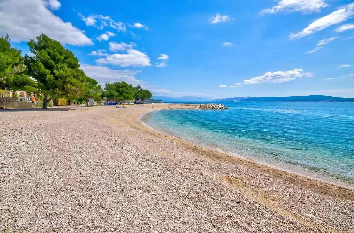 Apartment In Crikvenica 51198